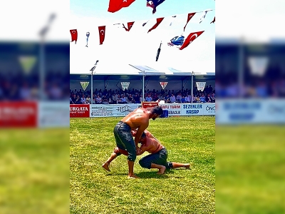 4. Geleneksel Kaş Belediyesi Yağlı Pehlivan Güreşleri