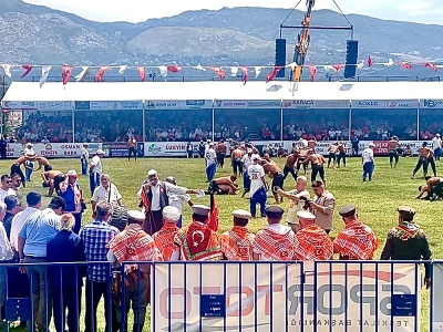 4. Geleneksel Kaş Belediyesi Yağlı Pehlivan Güreşleri