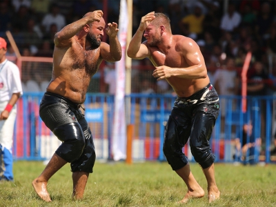 Geleneksel Güreş Organizasyonları - Yağlı Güreş Organizasyonları